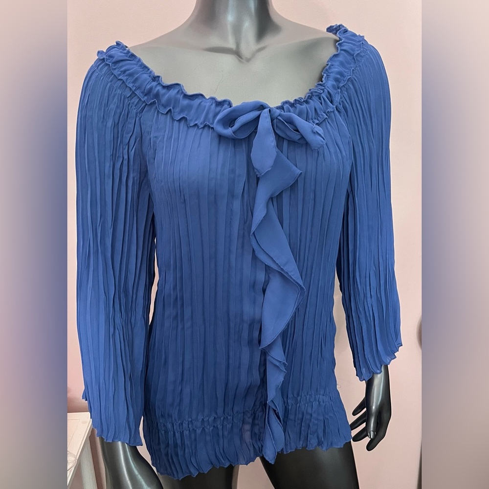 Adjustable Neckline Accordion Pleated Blue Lightweight Blouse